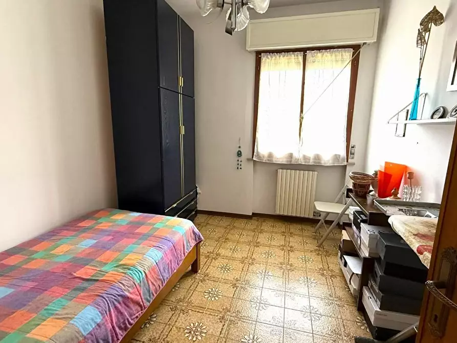 Immagine 11 di Villa in vendita  a Vicopisano