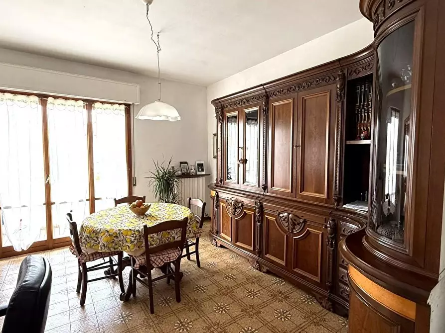 Immagine 8 di Villa in vendita  a Vicopisano