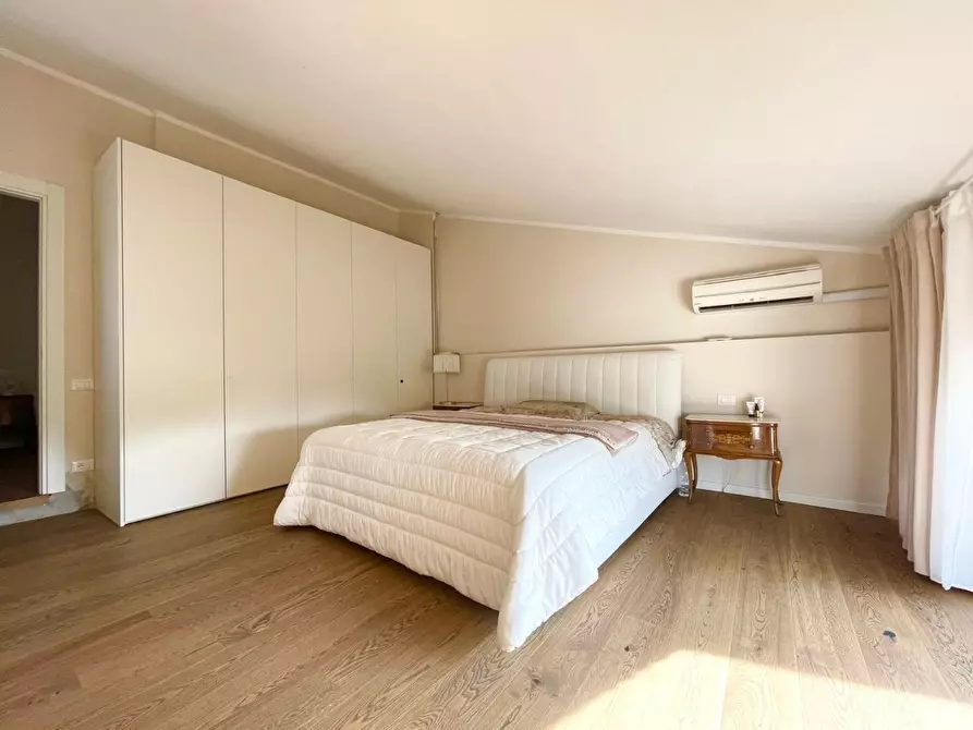 Immagine 10 di Rustico / casale in vendita  a San Giuliano Terme