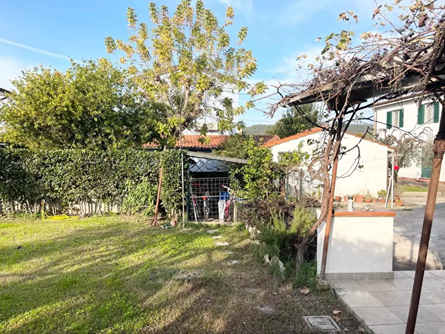 Immagine 31 di Rustico / casale in vendita  a San Giuliano Terme