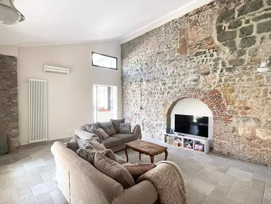 Immagine 2 di Rustico / casale in vendita  a San Giuliano Terme