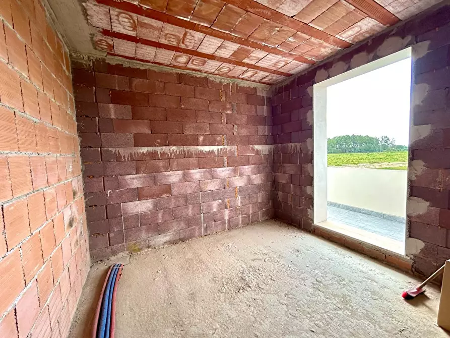 Immagine 10 di Villetta a schiera in vendita  a Pontedera