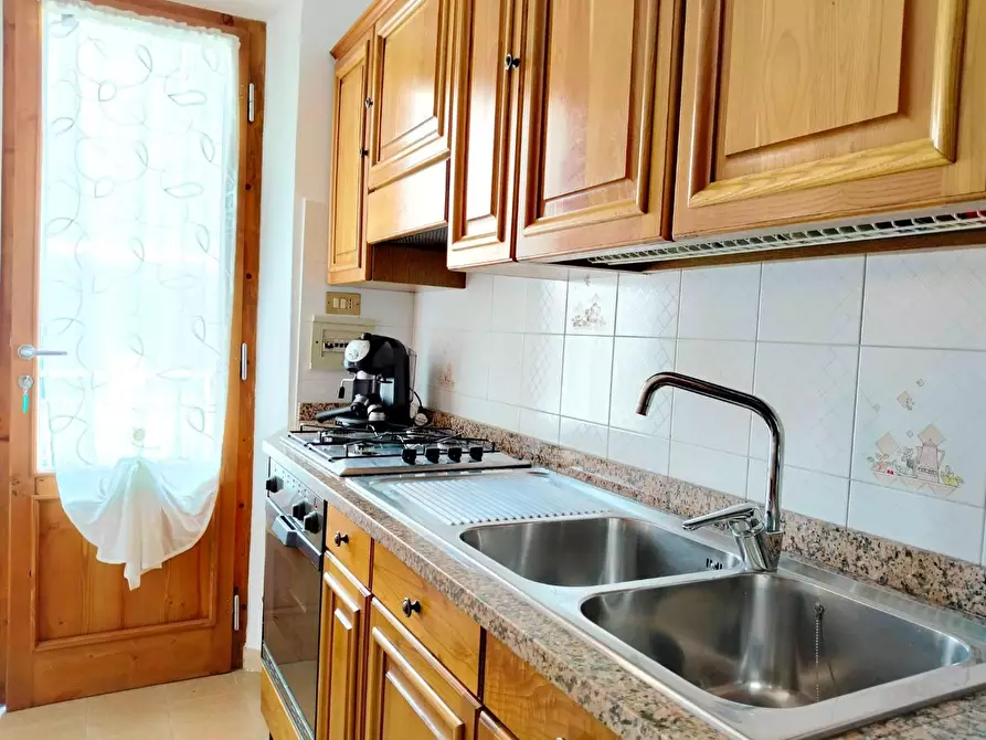 Immagine 15 di Casa indipendente in vendita  a Santa Maria A Monte