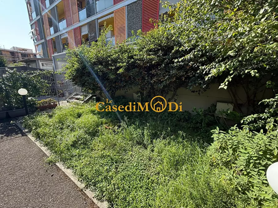 Immagine 14 di Appartamento in vendita  a Livorno