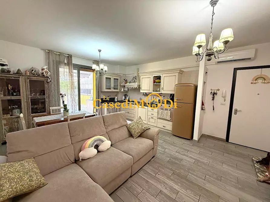 Immagine 4 di Appartamento in vendita  a Livorno