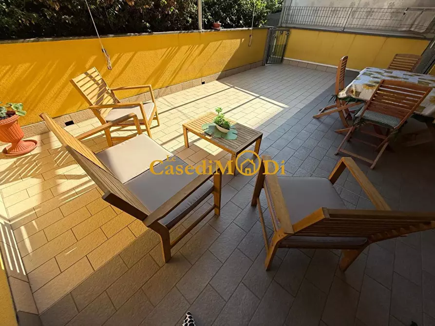 Immagine 6 di Appartamento in vendita  a Livorno