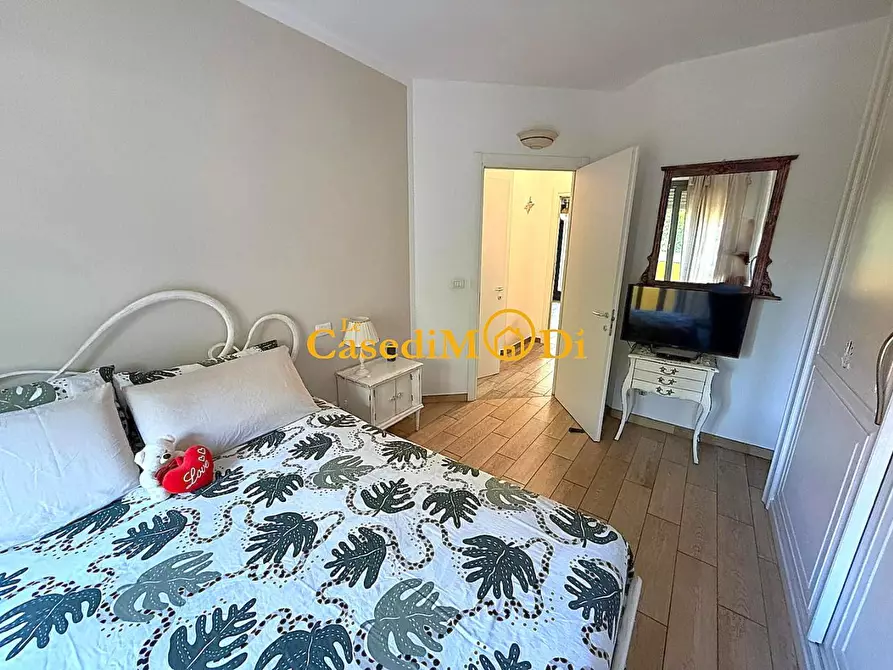 Immagine 26 di Appartamento in vendita  a Livorno