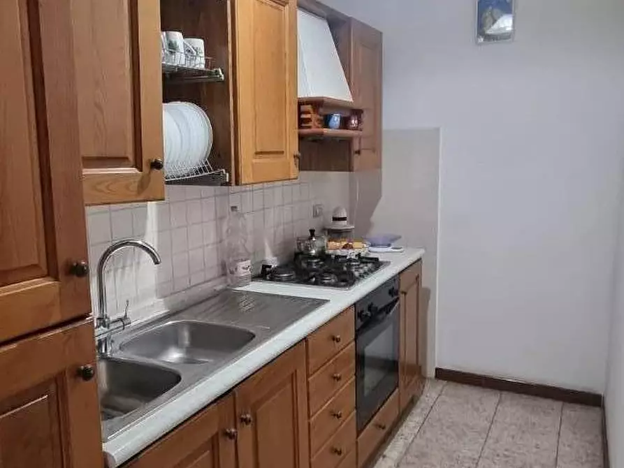 Immagine 8 di Casa bifamiliare in vendita  a Pisa