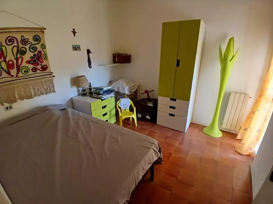 Immagine 13 di Villetta a schiera in vendita  a Massa