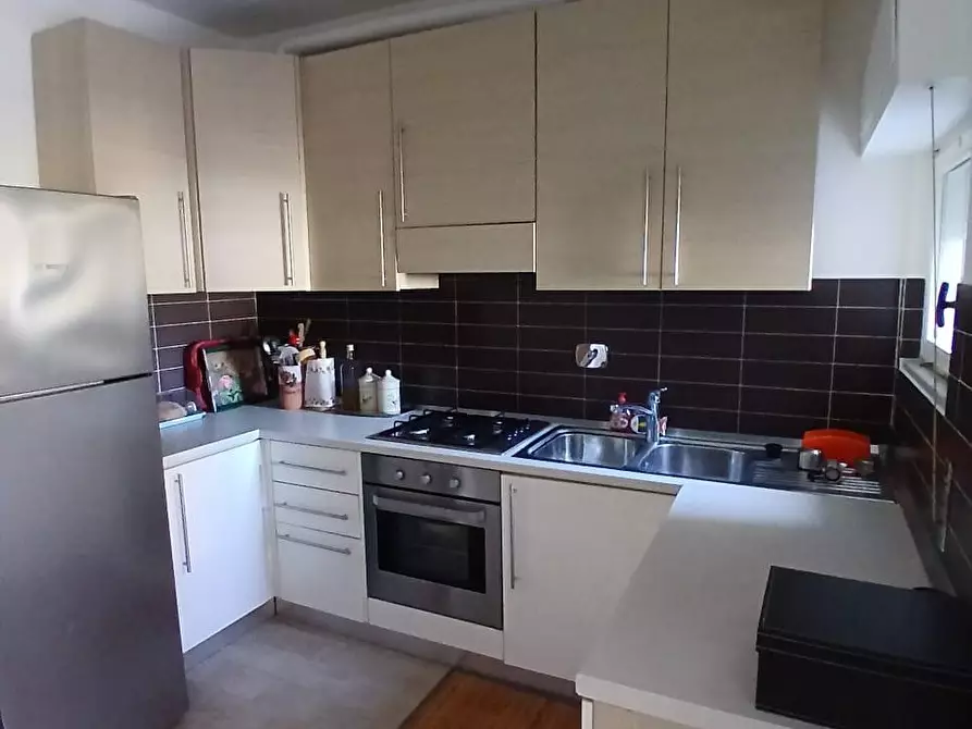 Immagine 6 di Villetta a schiera in vendita  a Massa