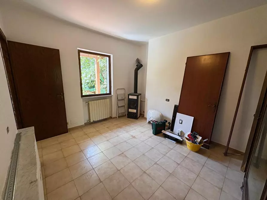 Immagine 14 di Appartamento in vendita  a Massa