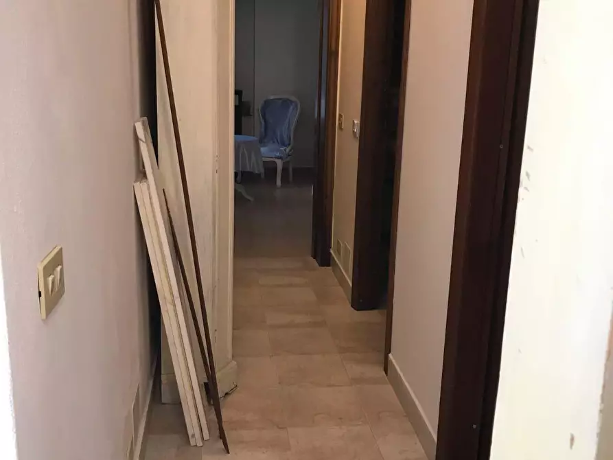 Immagine 12 di Appartamento in vendita  a Massa