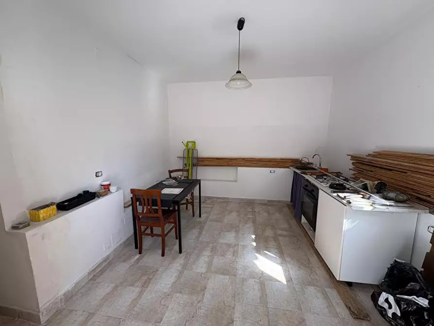 Immagine 9 di Appartamento in vendita  a Massa