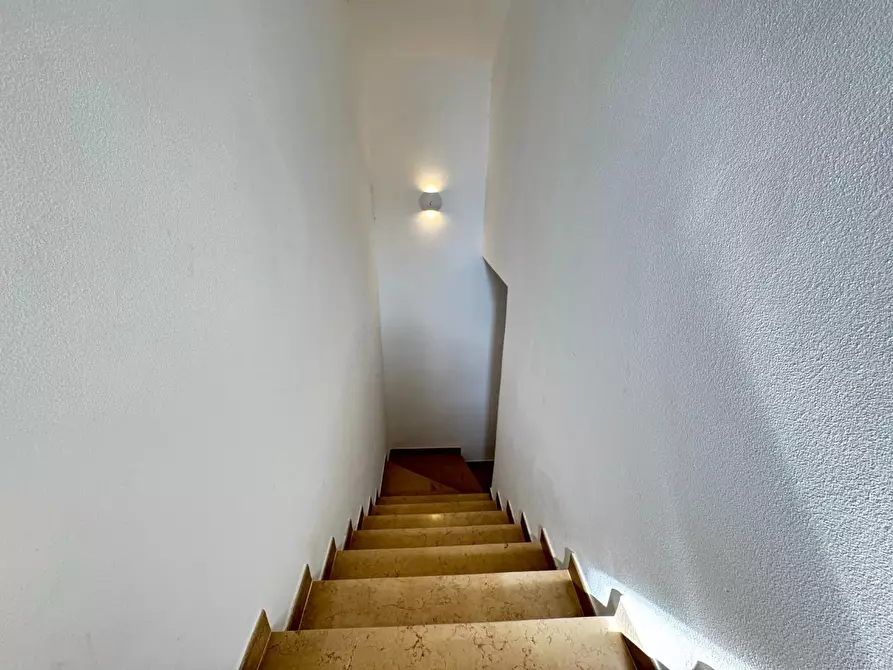 Immagine 28 di Terratetto in vendita  a Calenzano