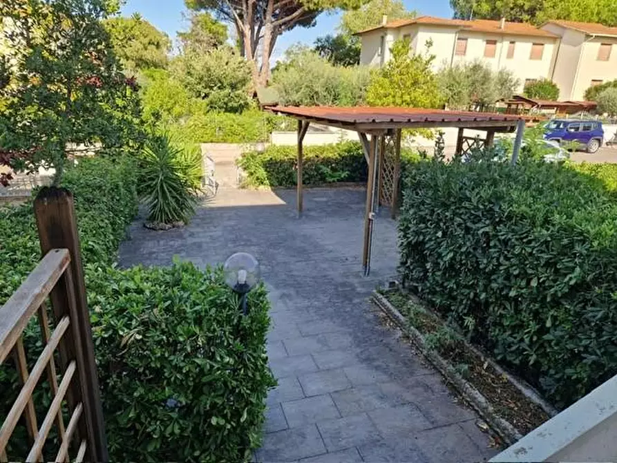 Immagine 20 di Villetta a schiera in vendita  a Rosignano Marittimo