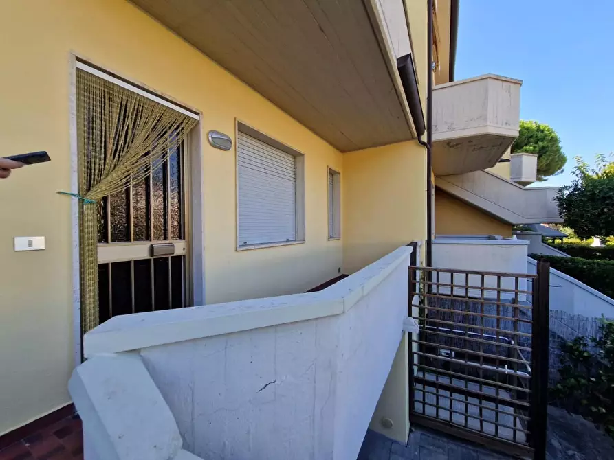 Immagine 2 di Villetta a schiera in vendita  a Rosignano Marittimo