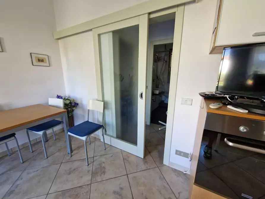 Immagine 10 di Villetta a schiera in vendita  a Rosignano Marittimo