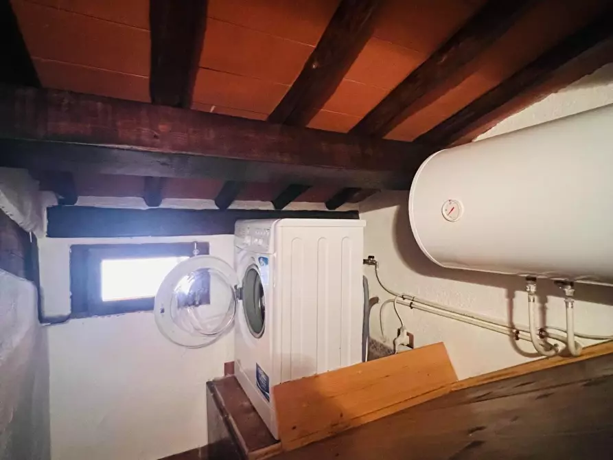 Immagine 11 di Appartamento in vendita  a Castagneto Carducci