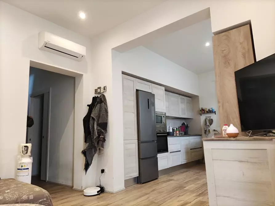 Immagine 7 di Villa in vendita  a Carrara