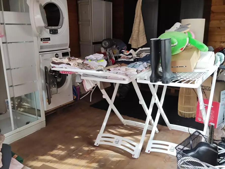 Immagine 26 di Villa in vendita  a Carrara