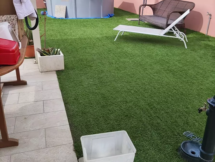 Immagine 25 di Villa in vendita  a Carrara