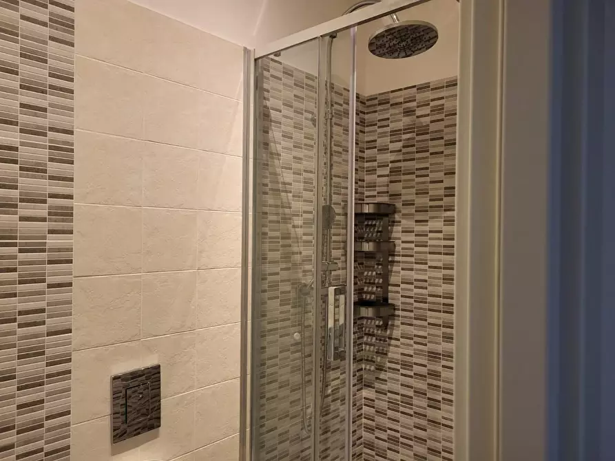 Immagine 20 di Appartamento in vendita  a Carrara