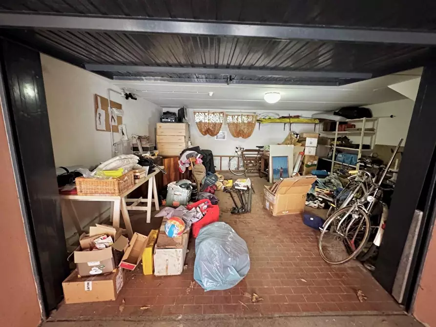 Immagine 50 di Villetta a schiera in vendita  a Vecchiano