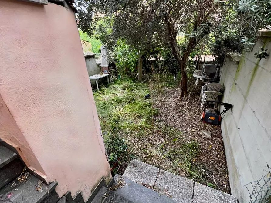 Immagine 22 di Villetta a schiera in vendita  a Vecchiano