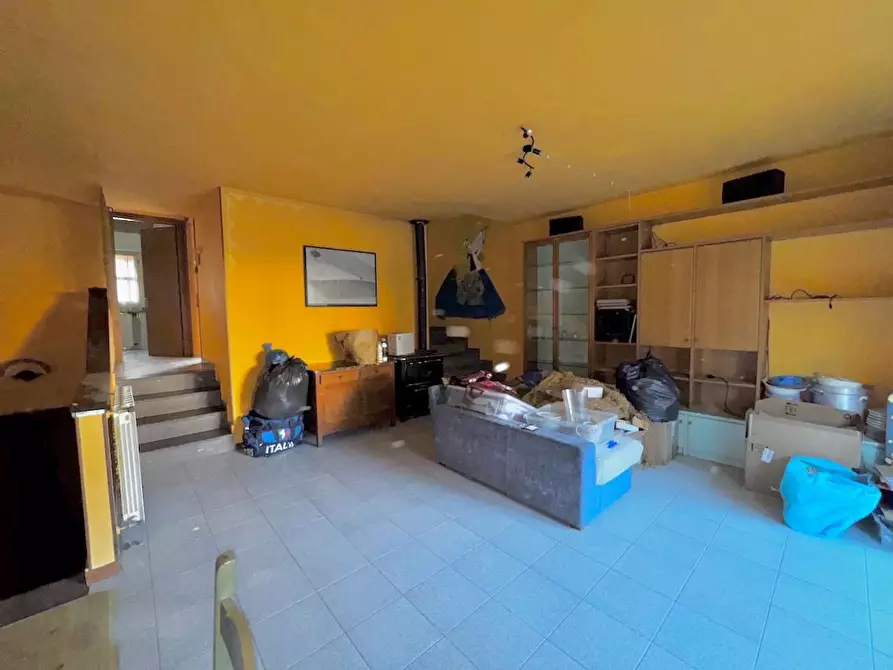 Immagine 17 di Villetta a schiera in vendita  a Vecchiano