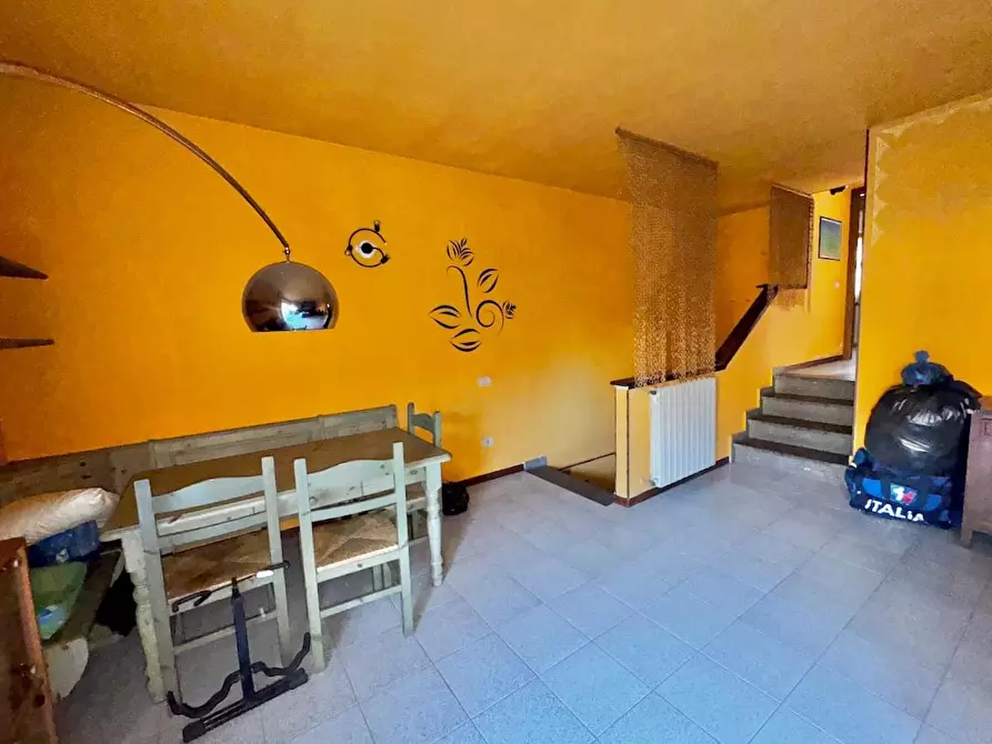 Immagine 9 di Villetta a schiera in vendita  a Vecchiano