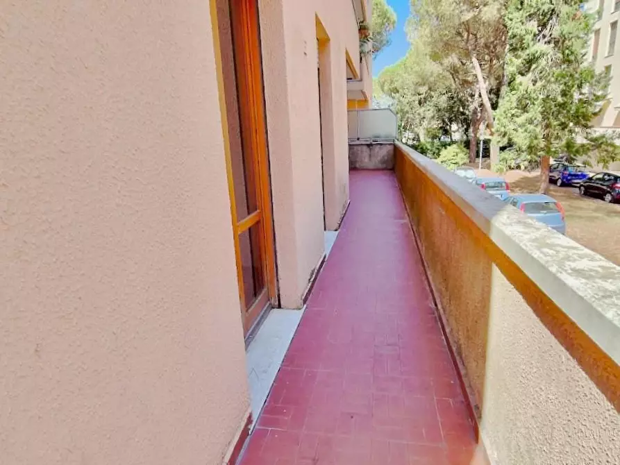 Immagine 25 di Appartamento in vendita  a Pisa