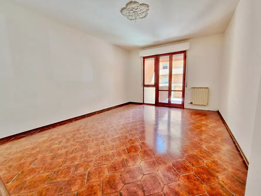 Immagine 1 di Appartamento in vendita  a Pisa