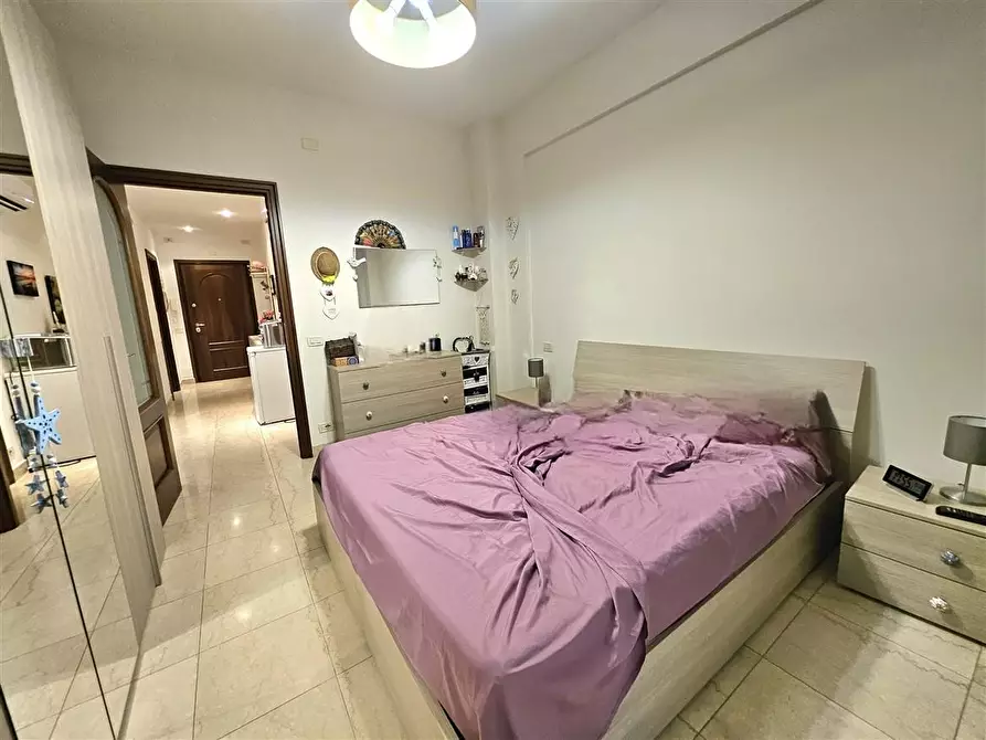 Immagine 9 di Appartamento in vendita  a Massa