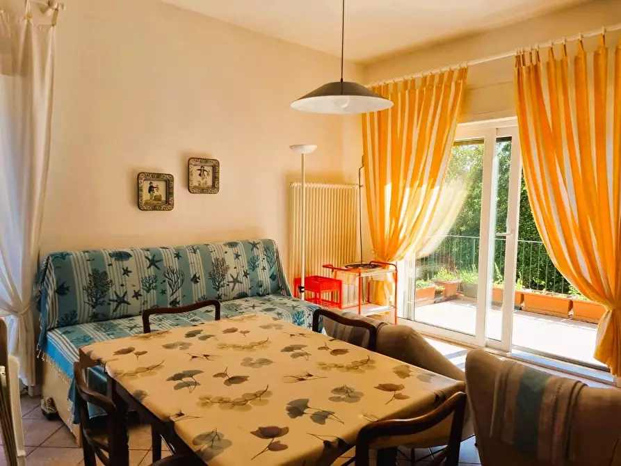 Immagine 5 di Appartamento in vendita  a Massa