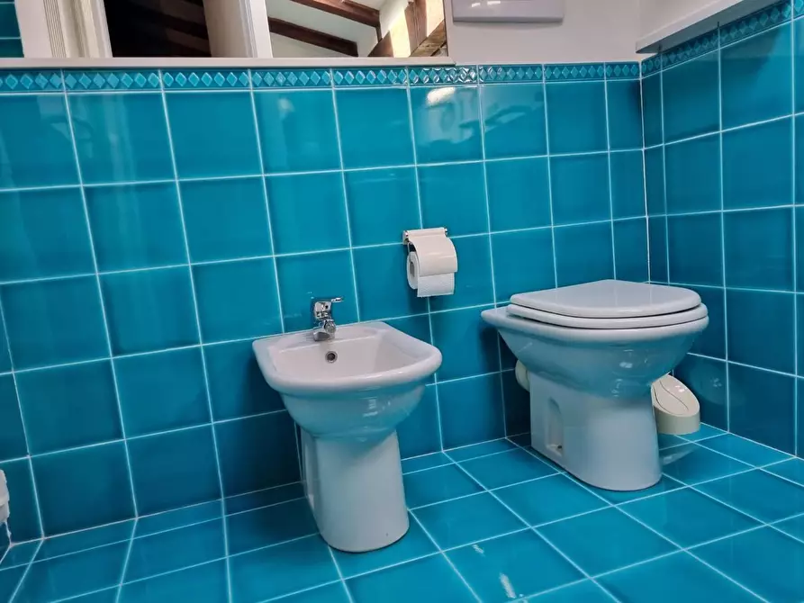 Immagine 23 di Appartamento in vendita  a Massa