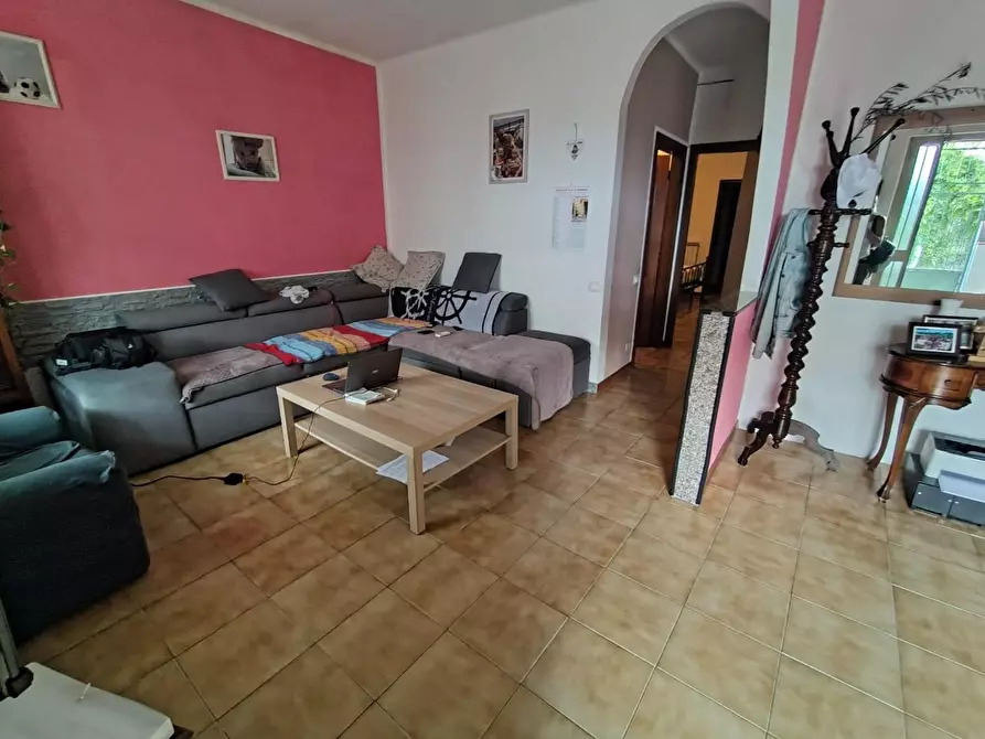 Immagine 8 di Casa bifamiliare in vendita  a Carrara