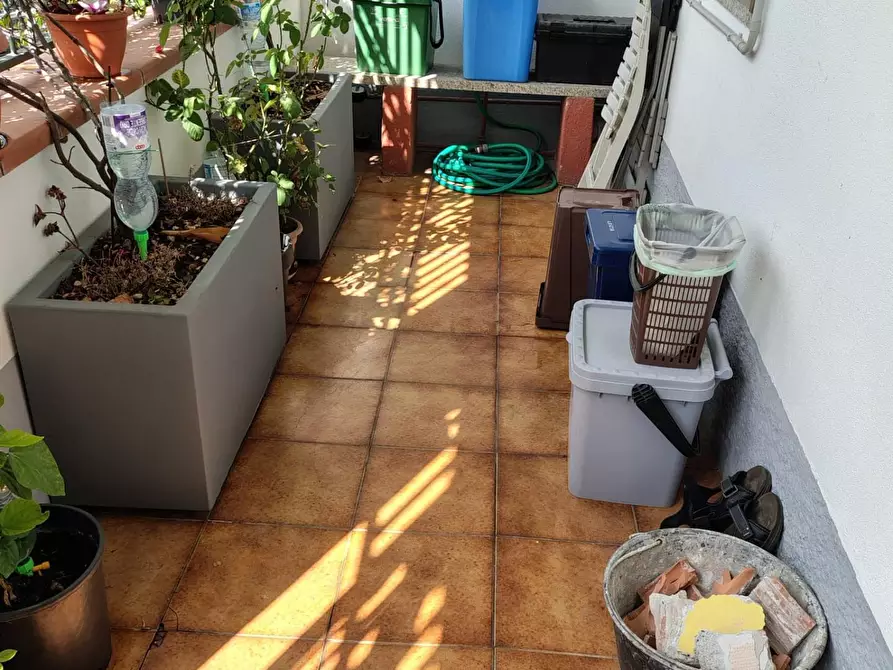 Immagine 10 di Casa bifamiliare in vendita  a Carrara