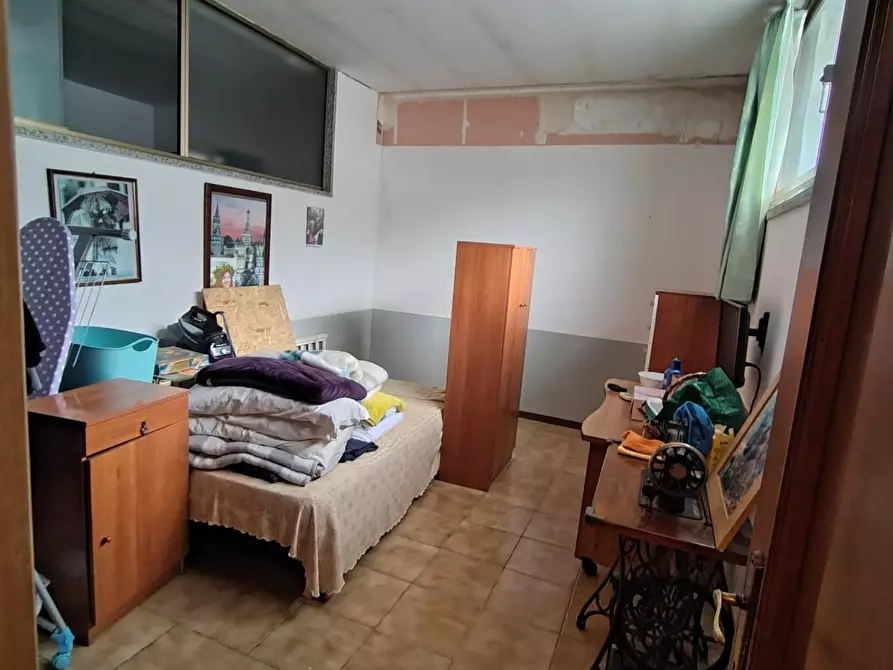 Immagine 11 di Casa bifamiliare in vendita  a Carrara