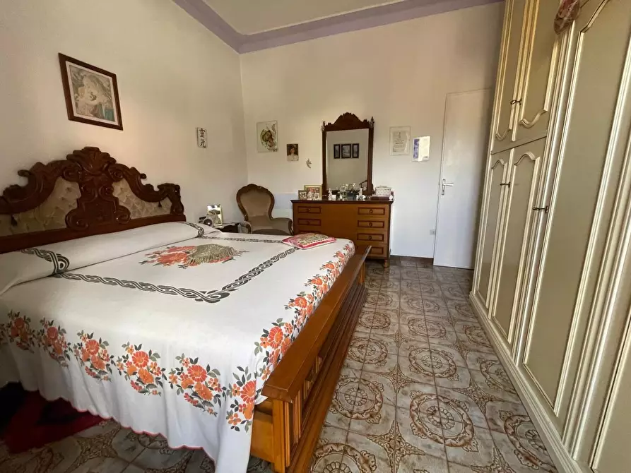 Immagine 3 di Villetta a schiera in vendita  a Carrara