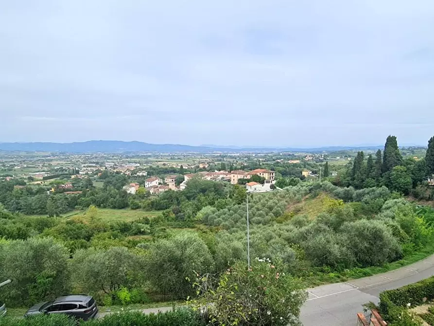 Immagine 1 di Villetta a schiera in vendita  a San Miniato