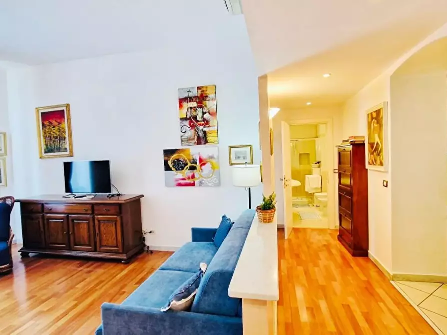 Immagine 20 di Appartamento in vendita  a La Spezia