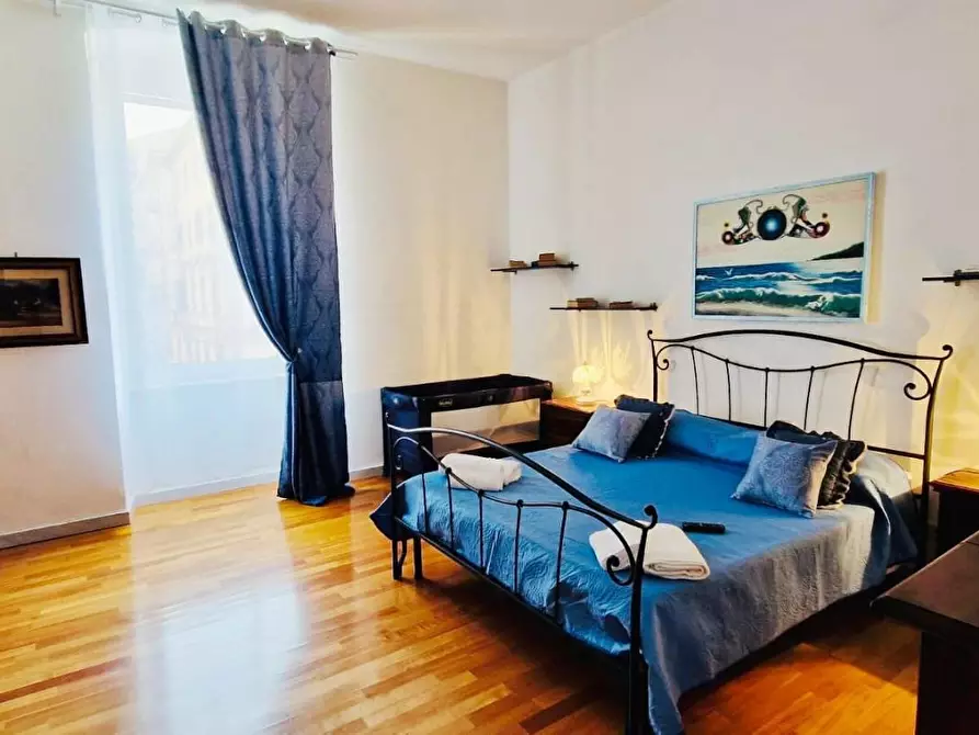 Immagine 21 di Appartamento in vendita  a La Spezia