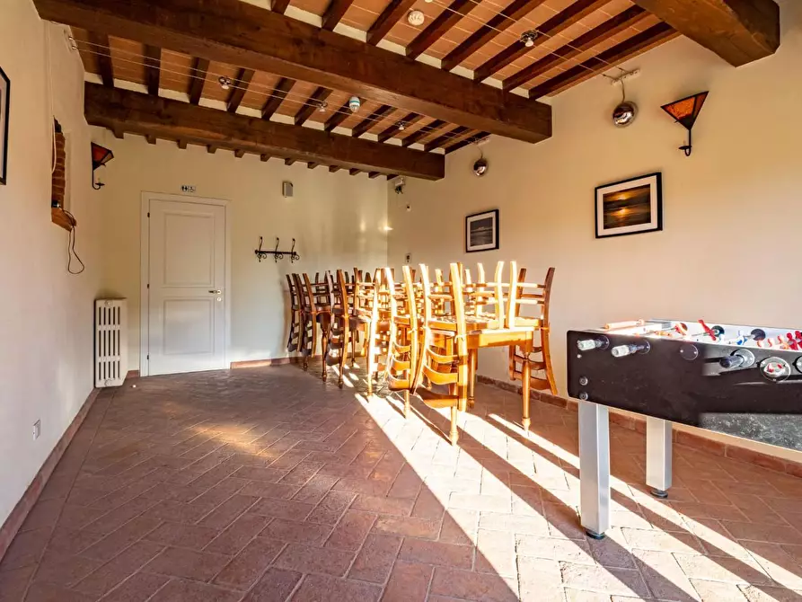 Immagine 10 di Casa colonica in vendita  a Vicopisano