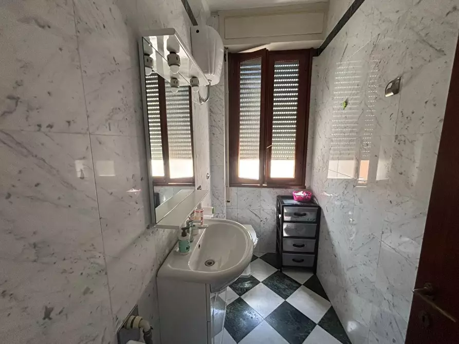 Immagine 10 di Appartamento in affitto  a Pisa