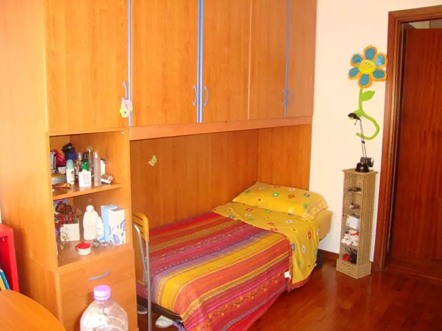 Immagine 14 di Appartamento in affitto  a Pisa