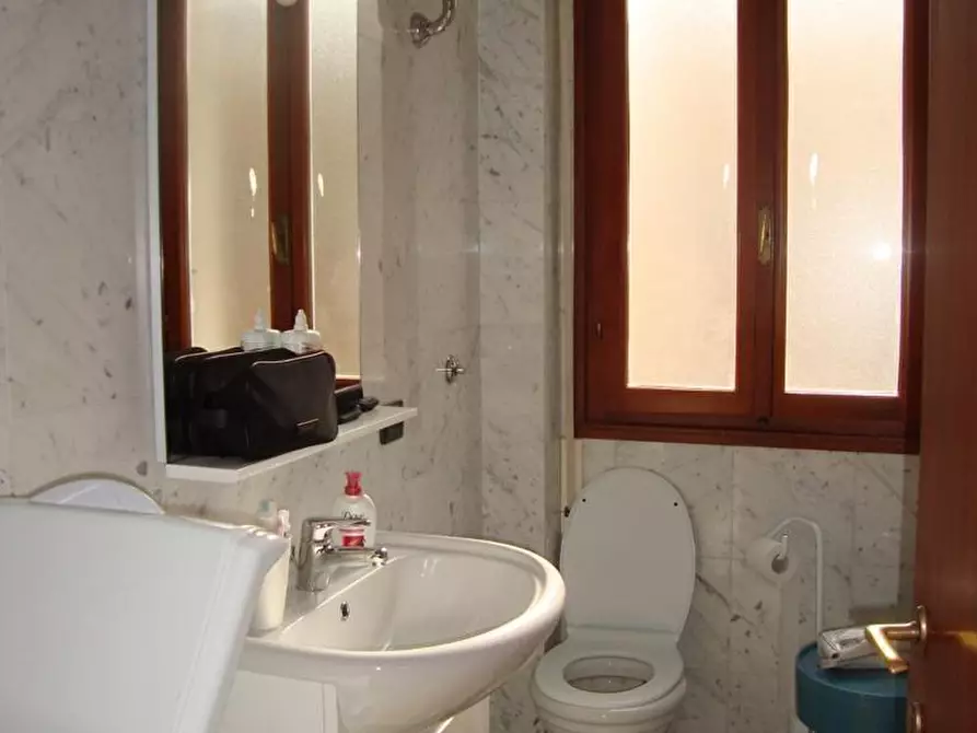 Immagine 4 di Appartamento in affitto  a Pisa