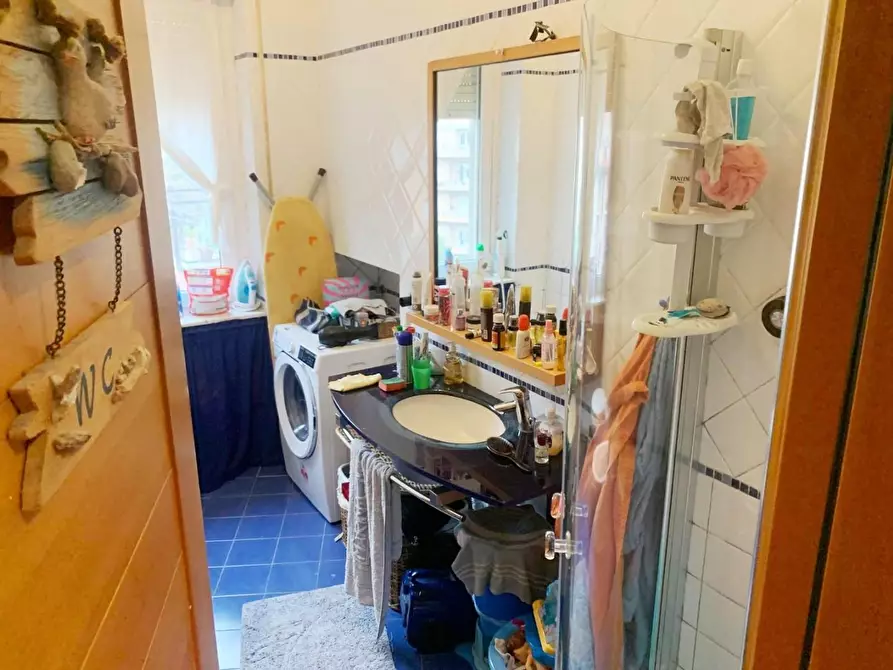 Immagine 22 di Appartamento in vendita  a La Spezia