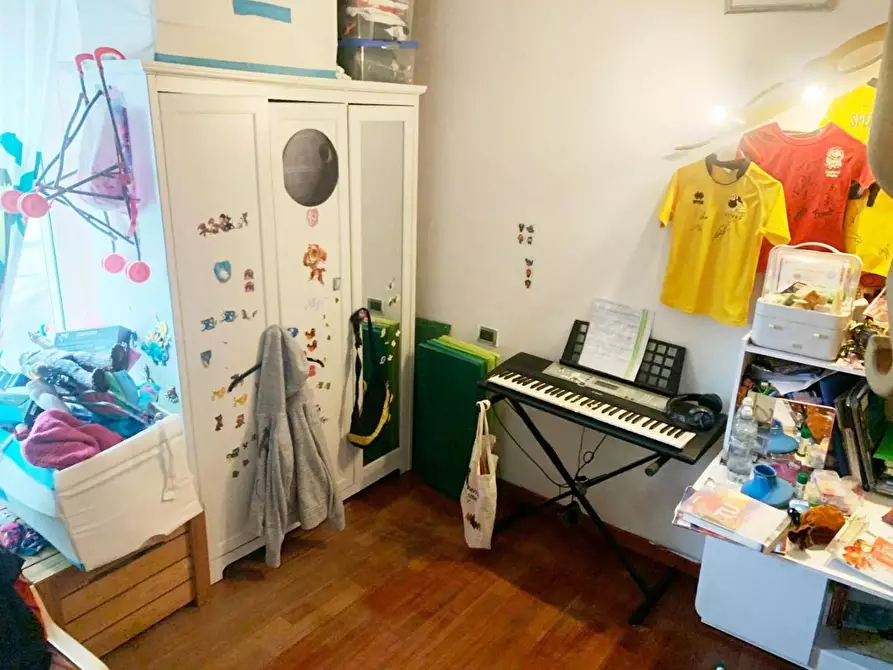 Immagine 8 di Appartamento in vendita  a La Spezia