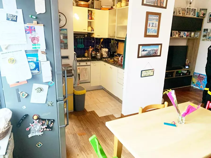 Immagine 16 di Appartamento in vendita  a La Spezia