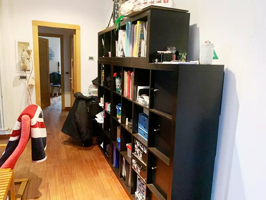 Immagine 21 di Appartamento in vendita  a La Spezia